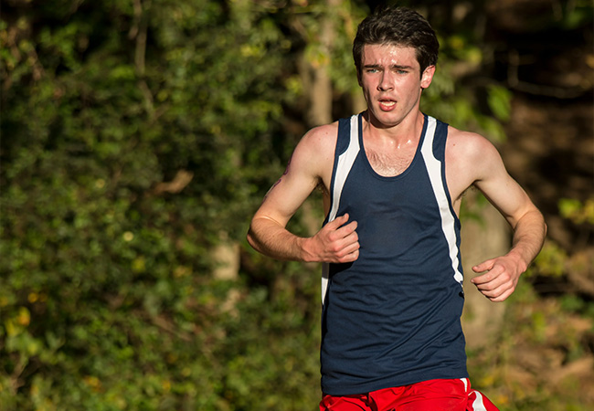 Physical Therapist-Approved Tips for Preventing Cross-Country Running Injuries